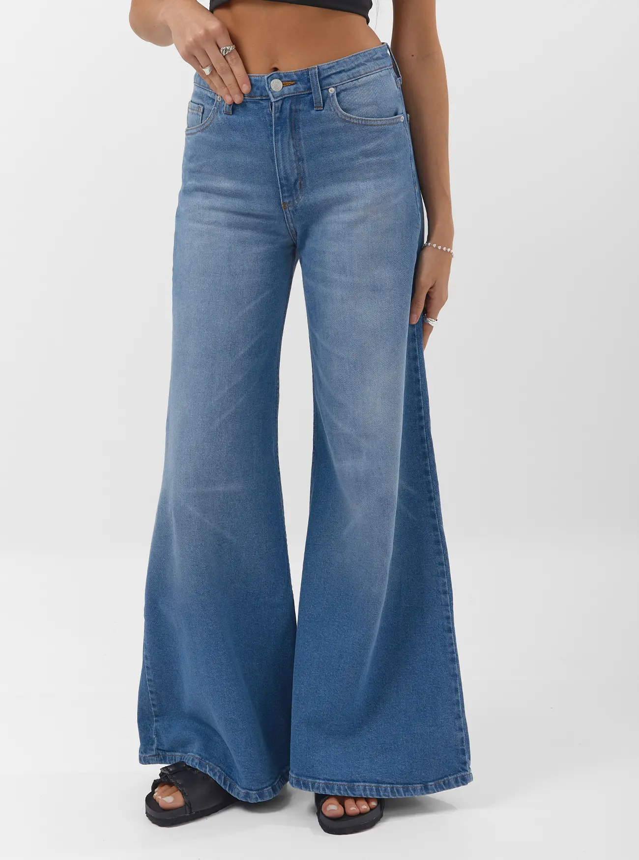 JE ORIANA LIGHT BLUE