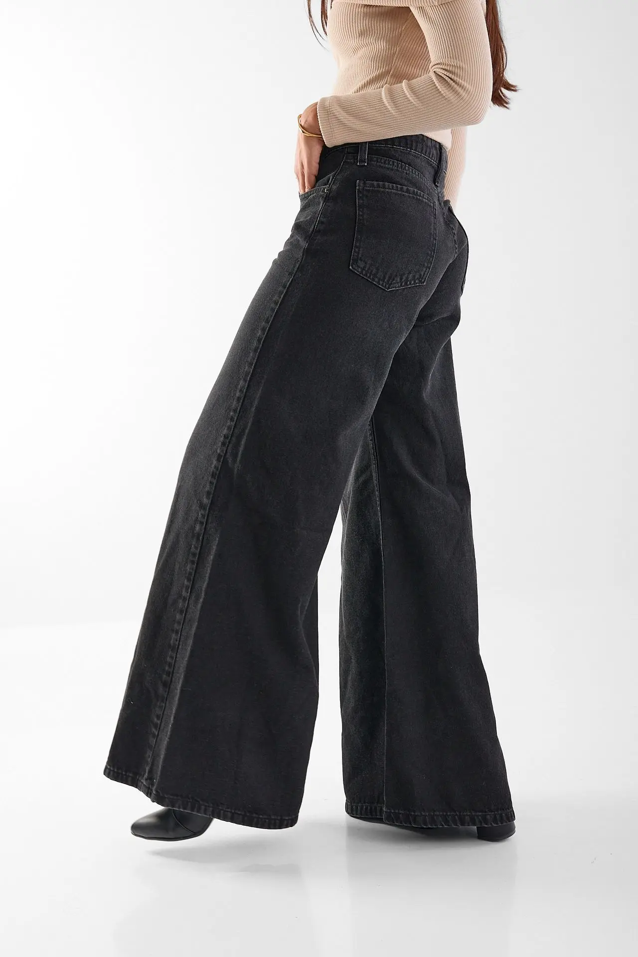 JE LUANA STONE BLACK